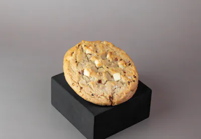 White chocolate raspberry cookies
